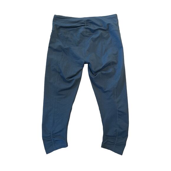 Women M PrAna Blue Leggings Cropped Pants Yoga Capri Textured Stretch Athletic - Picture 3 of 5